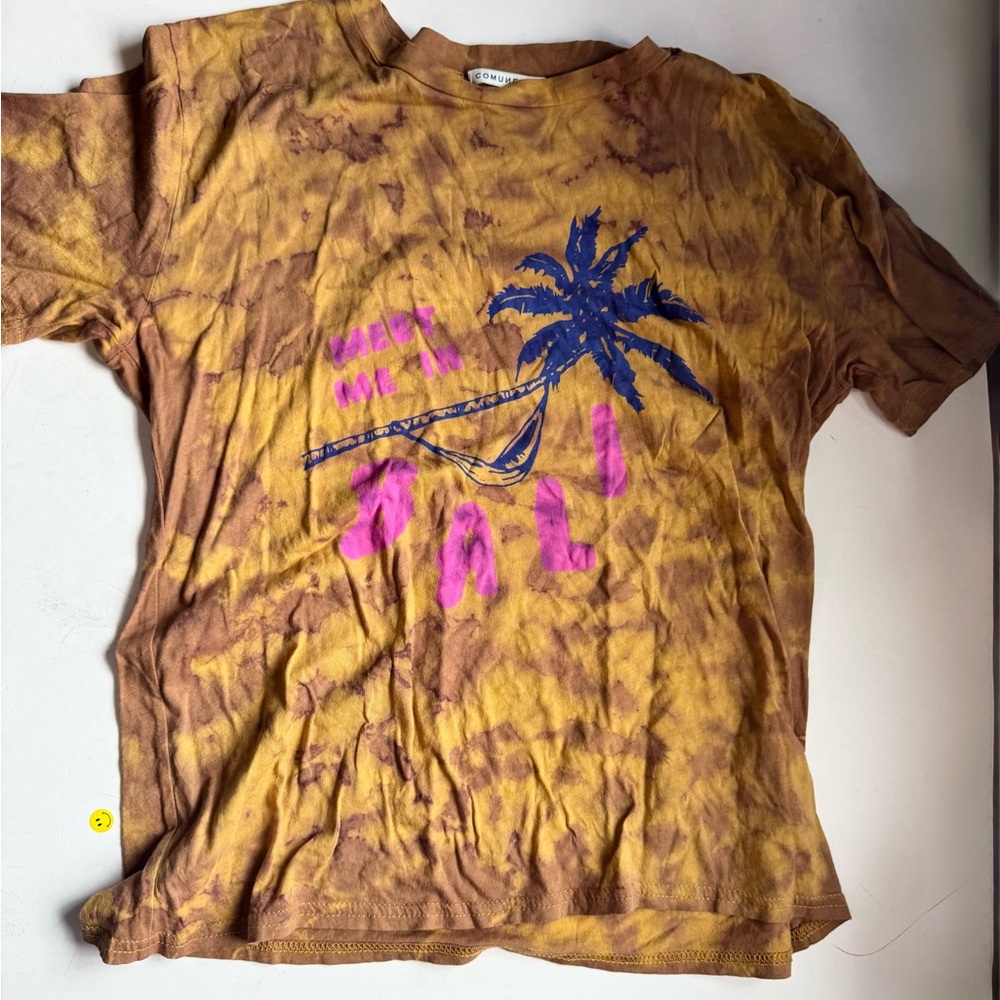 Comune Tee Size M